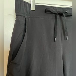 Eddie Bauer sleek joggers